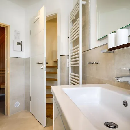 בית נופש Traumhaus Auri In Ostsee Auf Dem Darss Mit Kamin Und Sauna Und Garten