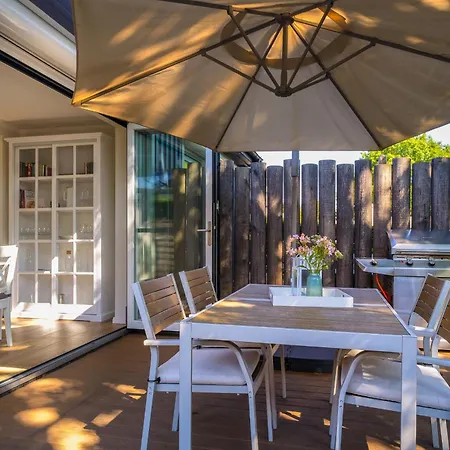 Traumhaus Auri In Ostsee Auf Dem Darss Mit Kamin Und Sauna Und Garten Prerow