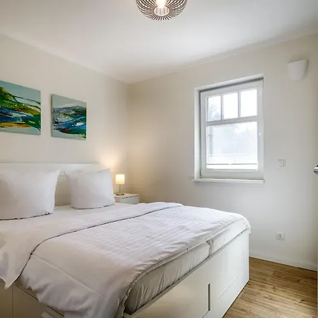 Nyaraló Traumhaus Auri In Ostsee Auf Dem Darss Mit Kamin Und Sauna Und Garten *