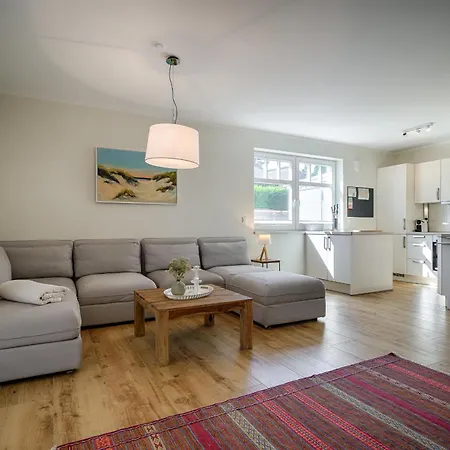 Traumhaus Auri In Ostsee Auf Dem Darss Mit Kamin Und Sauna Und Garten בית נופש פרראו