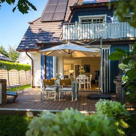 Traumhaus Auri In Ostsee Auf Dem Darss Mit Kamin Und Sauna Und Garten בית נופש